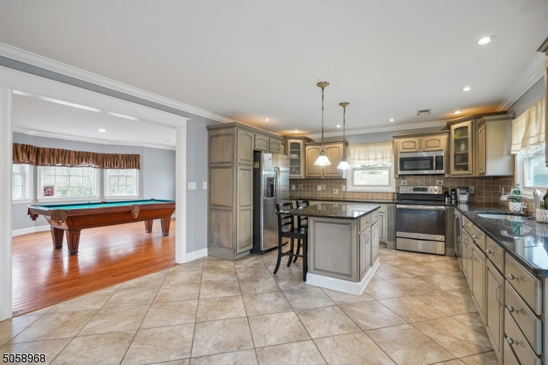 Center Grove - Residential