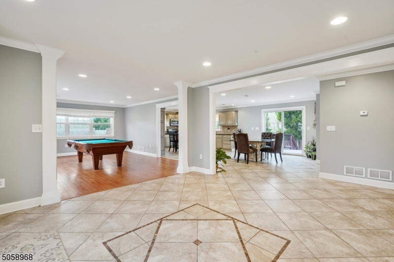 Center Grove - Residential