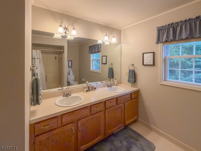 Oak Ridge/Milton - Residential