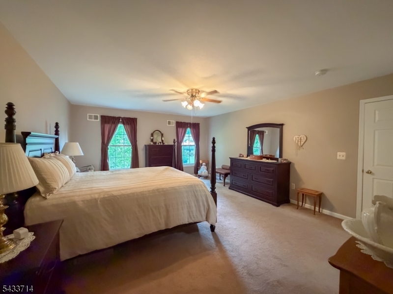 Oak Ridge/Milton - Residential