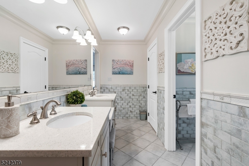HARTSHORN - Residential