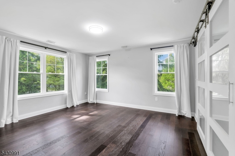 Beacon Hill - Residential