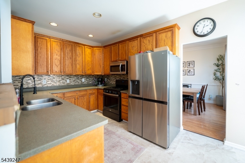 Greenwhich Chase - Residential