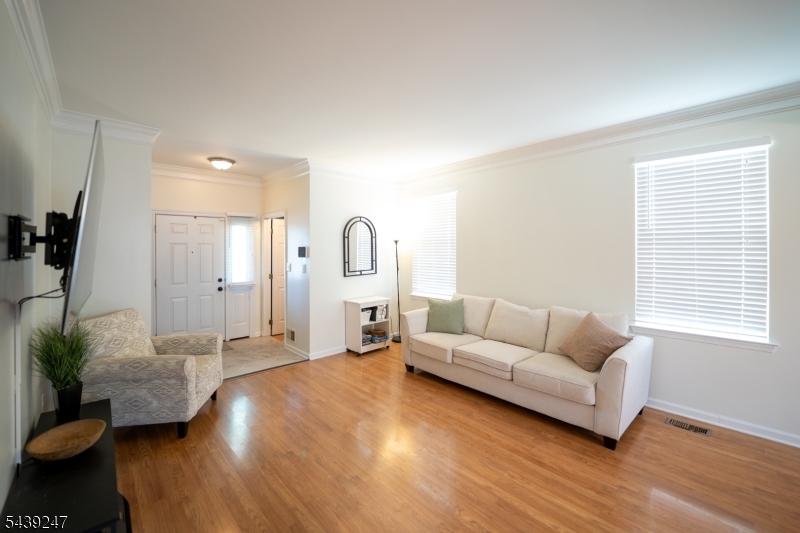 Greenwhich Chase - Residential
