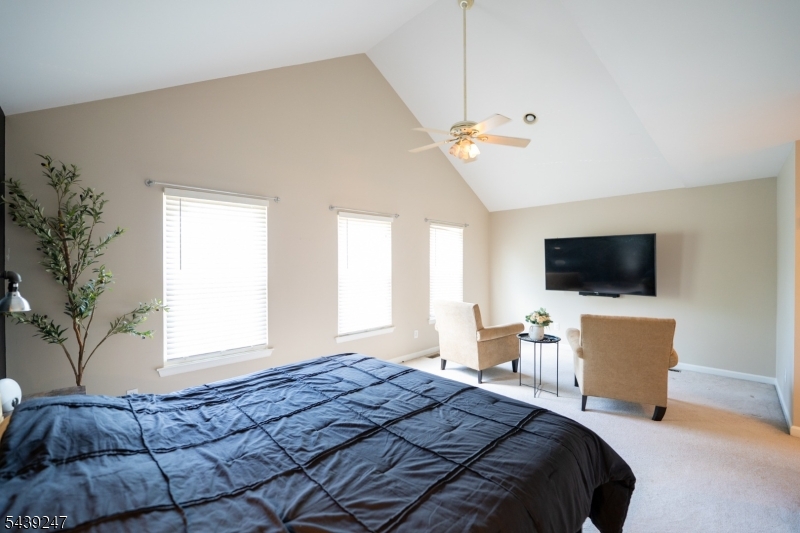 Greenwhich Chase - Residential