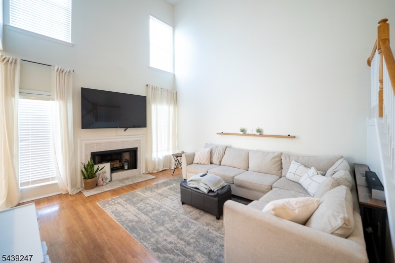 Greenwhich Chase - Residential