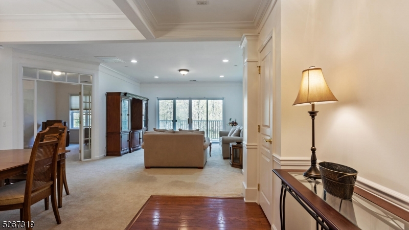 SOMERSET RUN - Residential