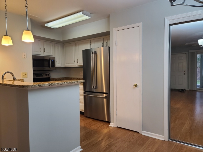 MAYFIELD THE HILLS - Residential Lease