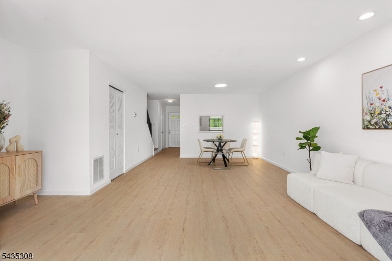 Society Hill - Residential