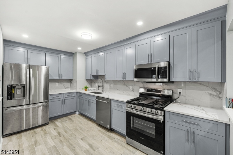 Maple Grove - Residential