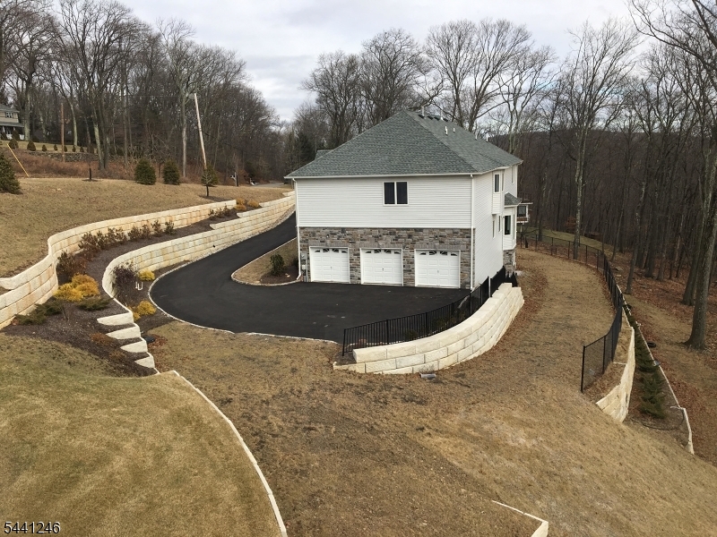 Puddingstone - Residential Lease