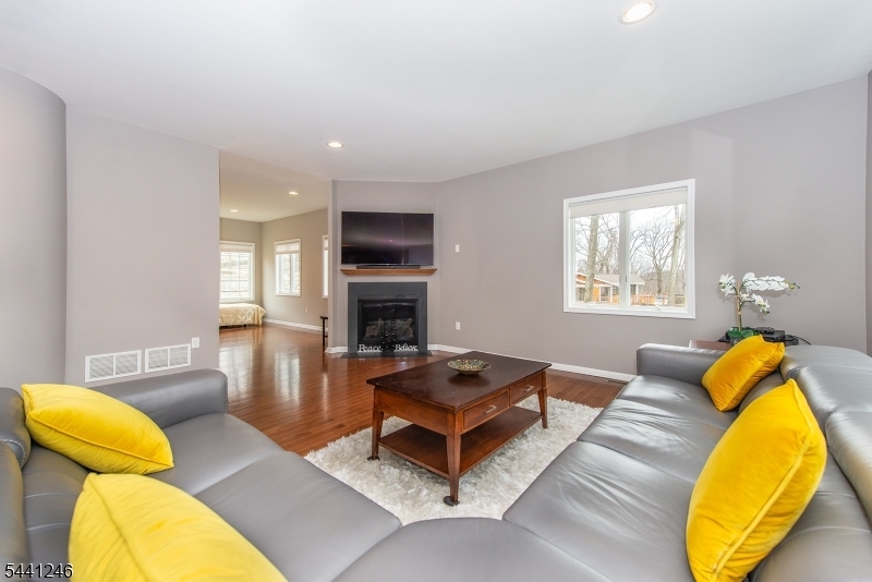 Puddingstone - Residential Lease