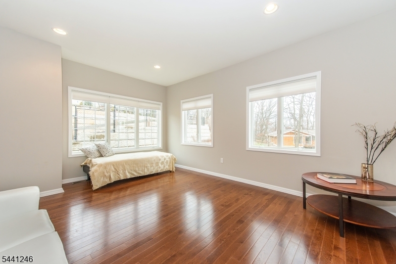 Puddingstone - Residential Lease