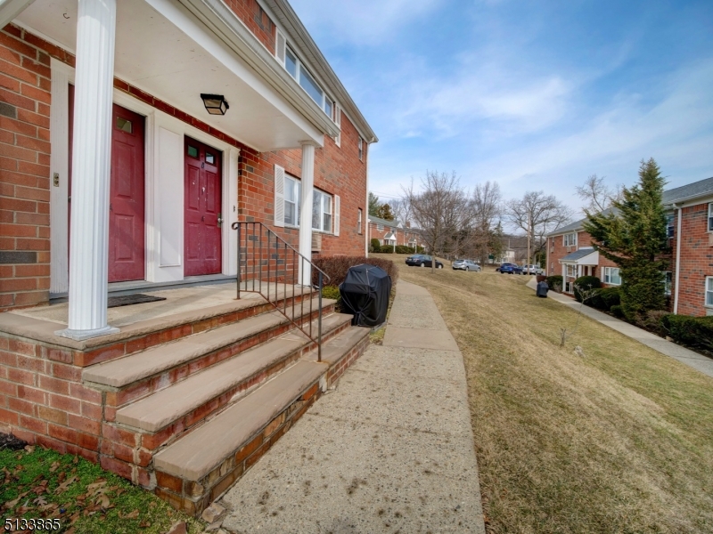 Mountain Club - Residential Lease