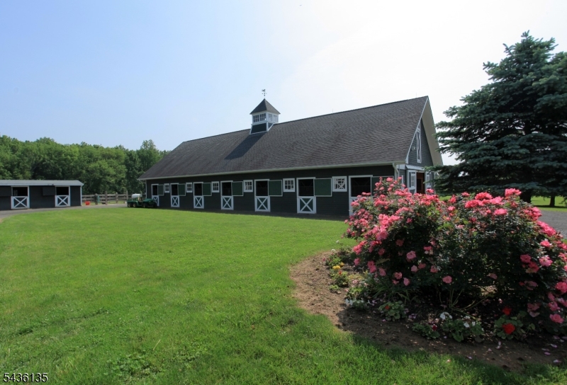 Equestrian RURAL - Residential Lease