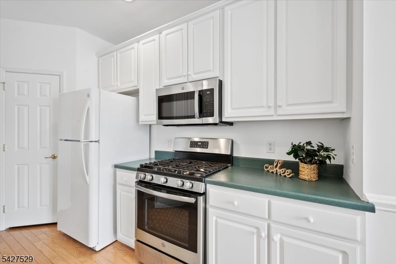 Fox Hills - Residential