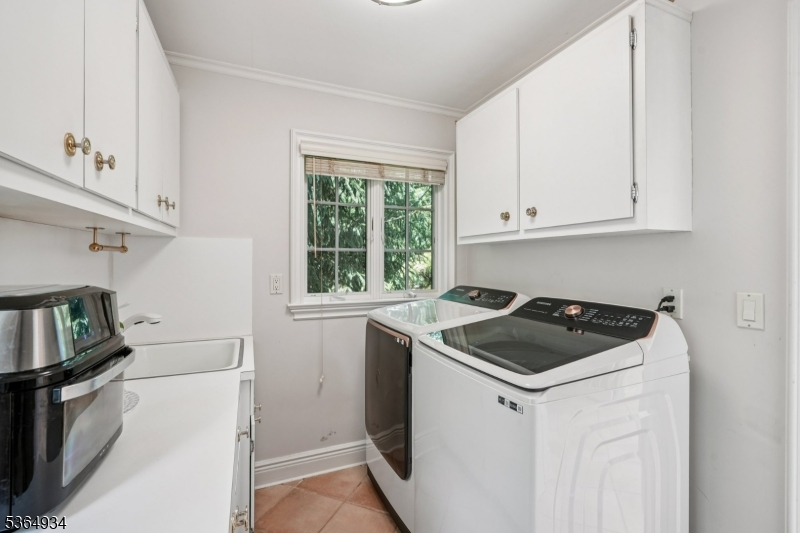 Short Hills , Deerfield - Residential