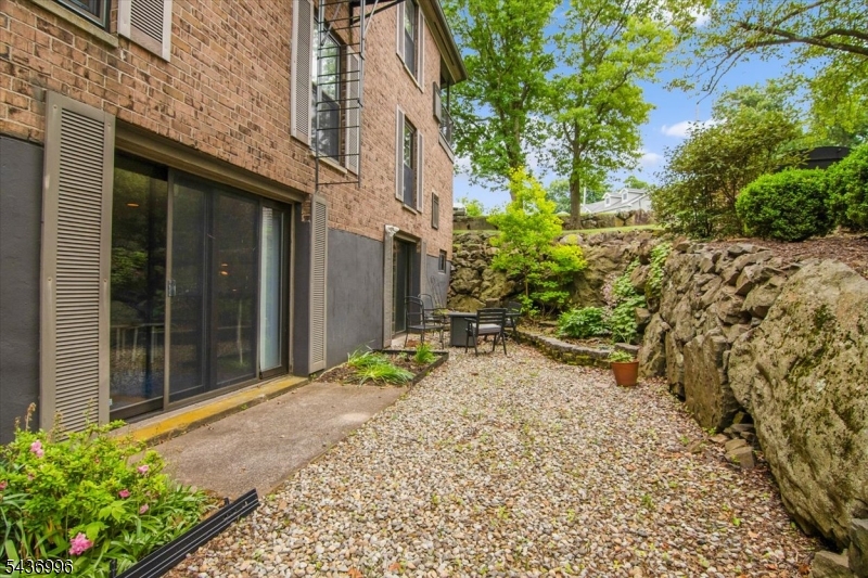 Inwood at Great Notch - Residential