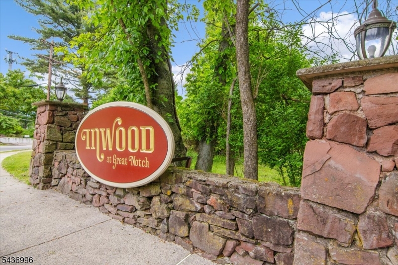 Inwood at Great Notch - Residential