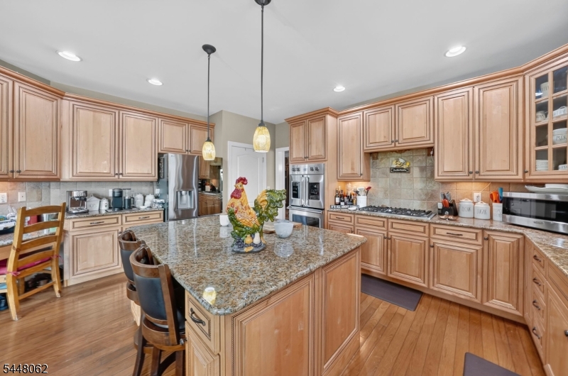 Lookout Pointe - Residential