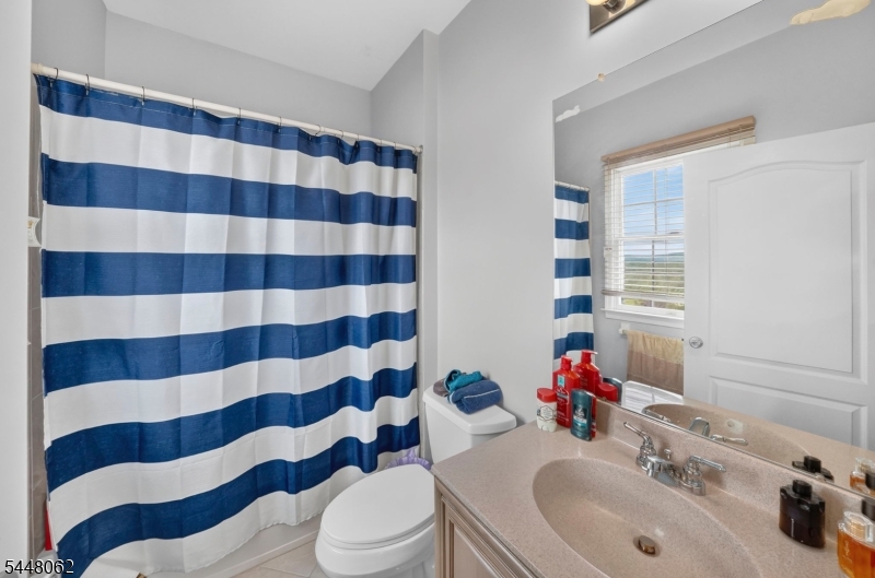 Lookout Pointe - Residential