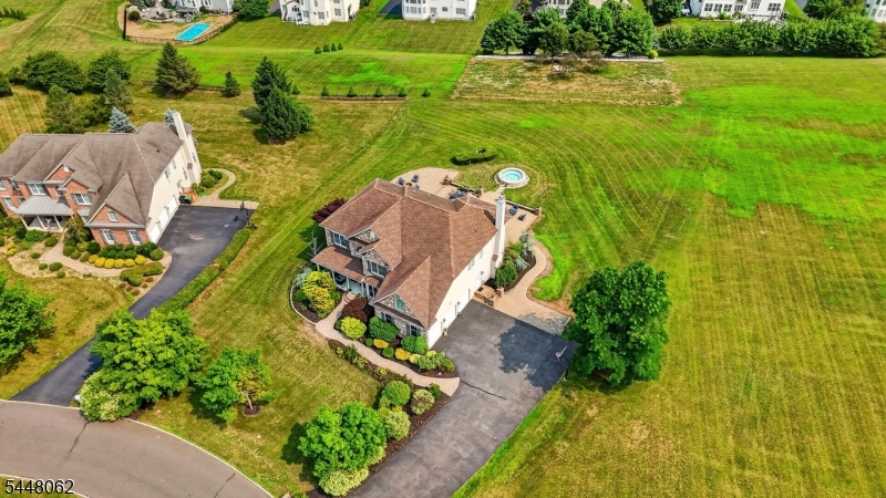 Lookout Pointe - Residential