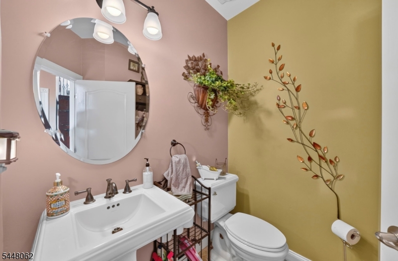 Lookout Pointe - Residential