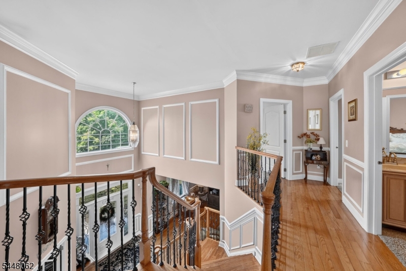 Lookout Pointe - Residential