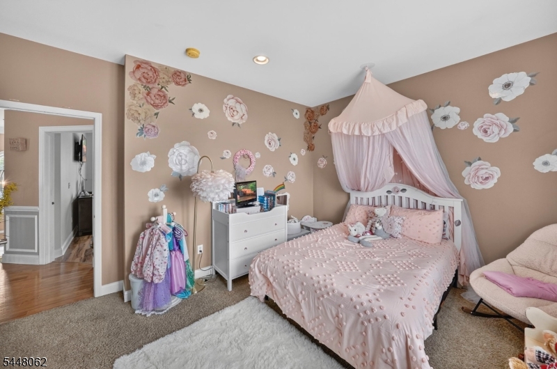 Lookout Pointe - Residential