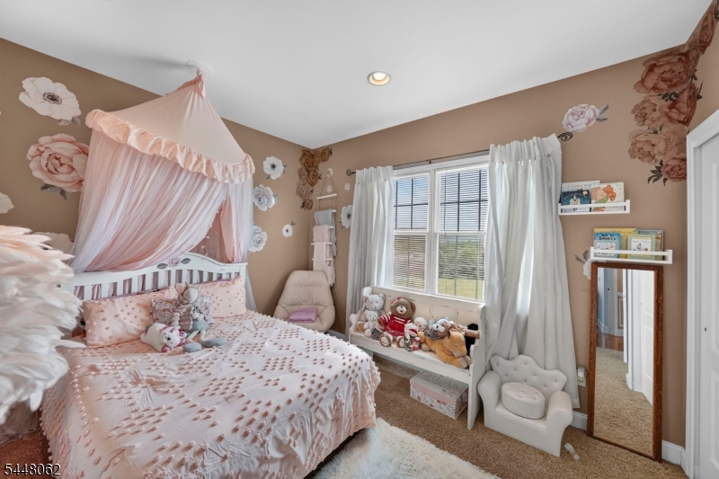 Lookout Pointe - Residential