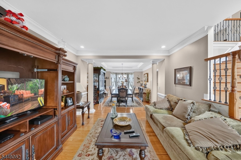 Lookout Pointe - Residential