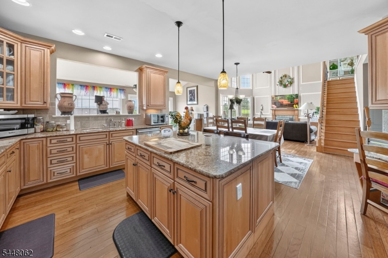 Lookout Pointe - Residential