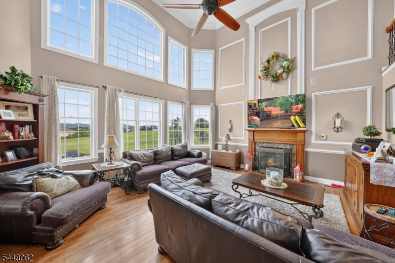 Lookout Pointe - Residential