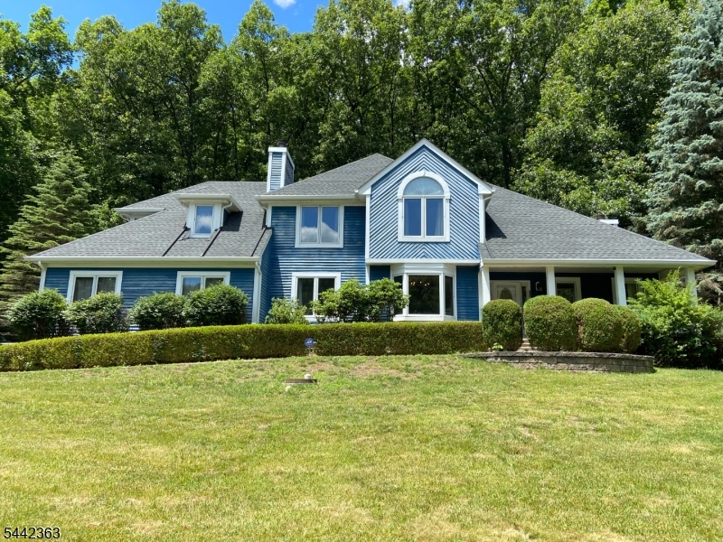 Amazing 4 Bedroom, 2.5 Bath Colonial,  Wonderful curb appeal,  Kitchen w/ Granite Counters and Stainless Appliances... Large Center Island,  Beautiful Hardwood Floors, Vaulted 2 Story Entry Foyer,  Living Room w/ Fireplace, Formal Dining Room w/ Bay Window, Den/Billiards Room w/ Fireplace, Master Suite w/ Full Bath... Shower, Soaking Tub and Double Sink as well as Walk in Closet, 2 Car Garage w/ Storage,  Laundry Room, Full Basement, Large Deck and Patio,  Central Air Conditioning, Central Vacuum, Underground Sprinkler System, Roof 2021, Very close to schools.  Many more features...