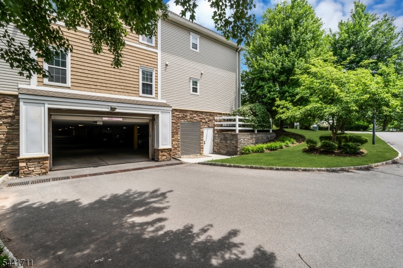 Somerset Run - Residential