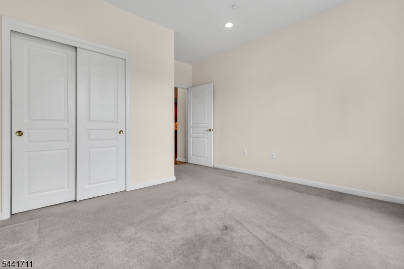 Somerset Run - Residential