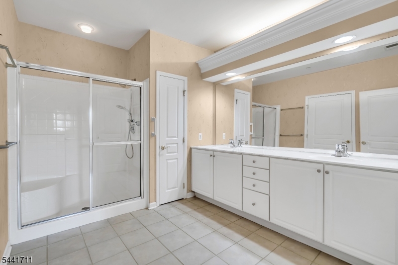 Somerset Run - Residential