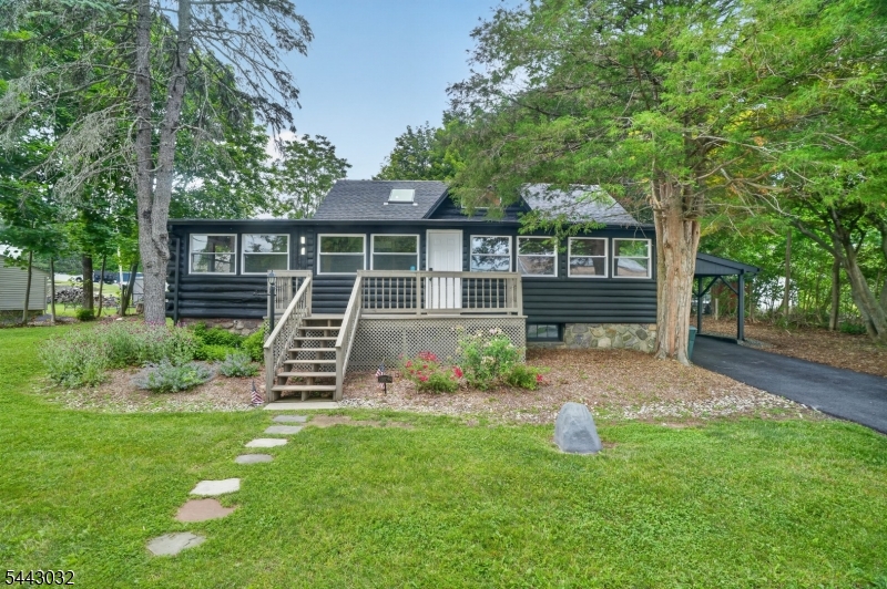 Lindy's Lake Association - Residential