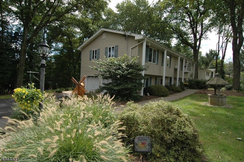 SUCCASUNNA - Residential