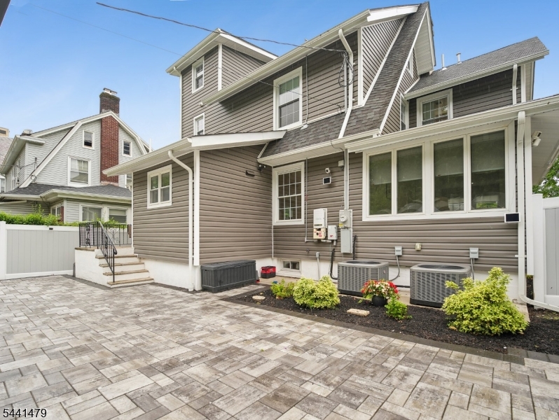 Montrose - Residential