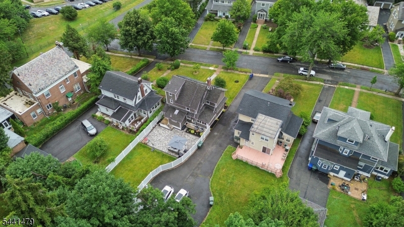 Montrose - Residential