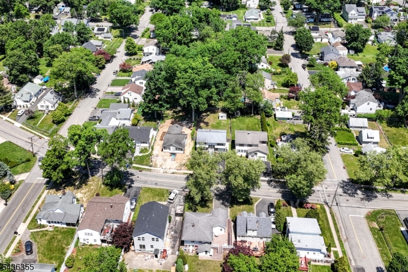 Lake Hiawatha - Residential