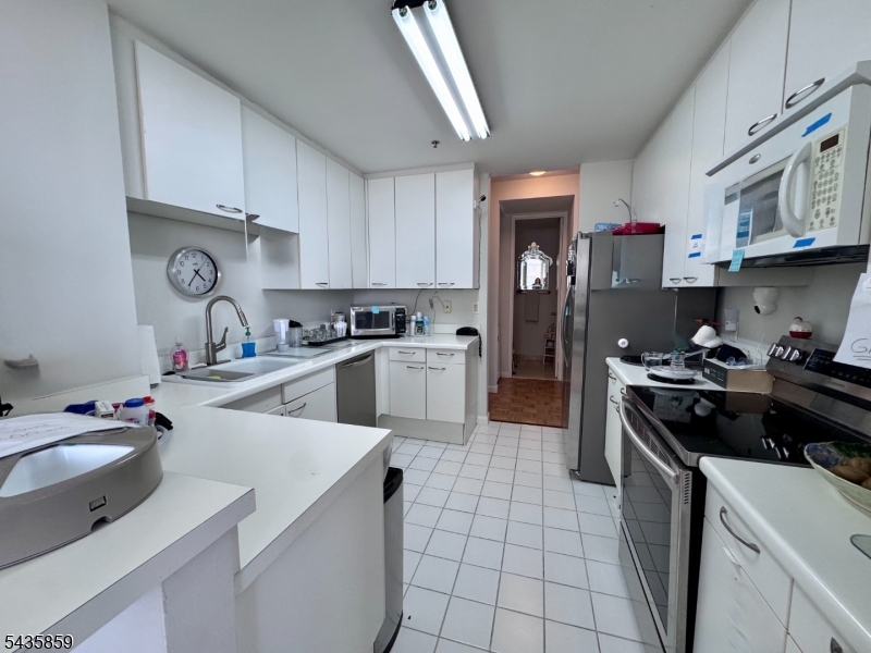 Hi Rise - Residential