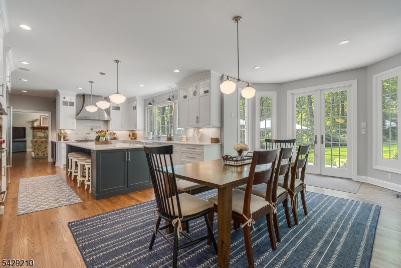 BROOKRACE - Residential