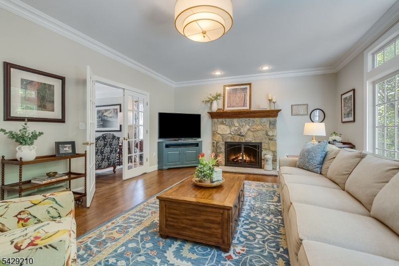 BROOKRACE - Residential
