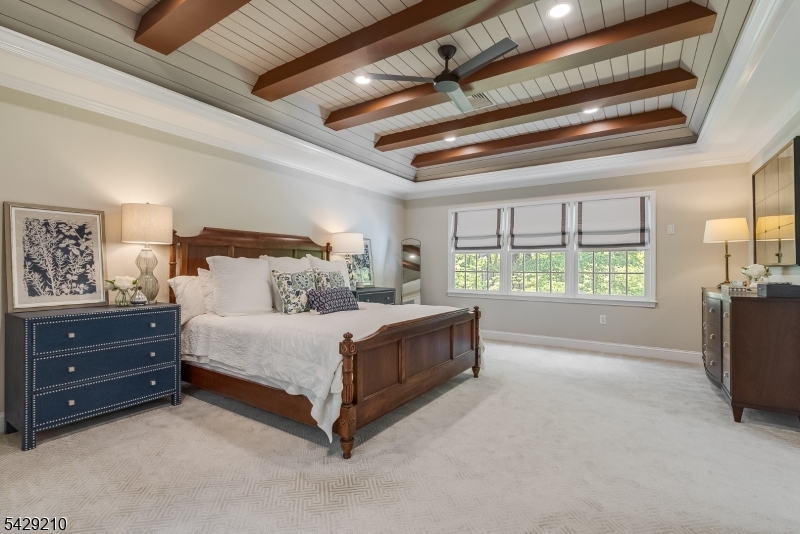 BROOKRACE - Residential