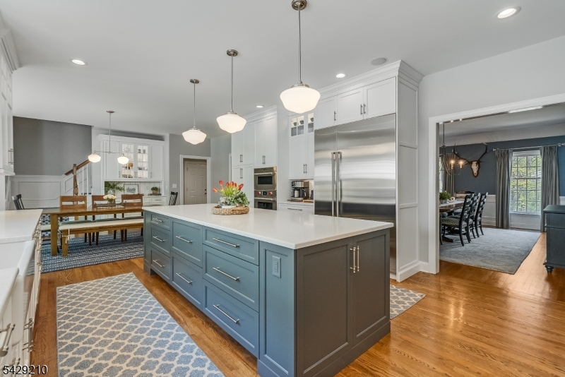BROOKRACE - Residential