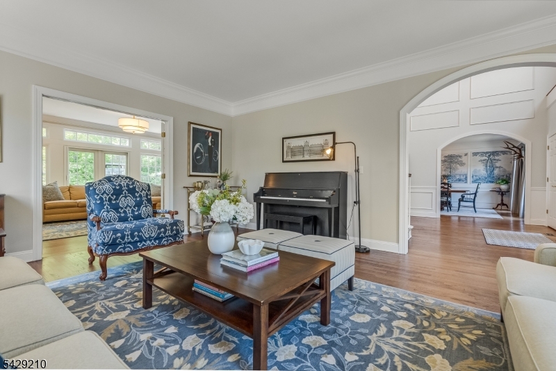 BROOKRACE - Residential
