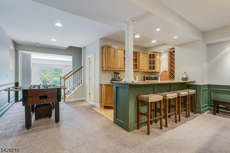BROOKRACE - Residential