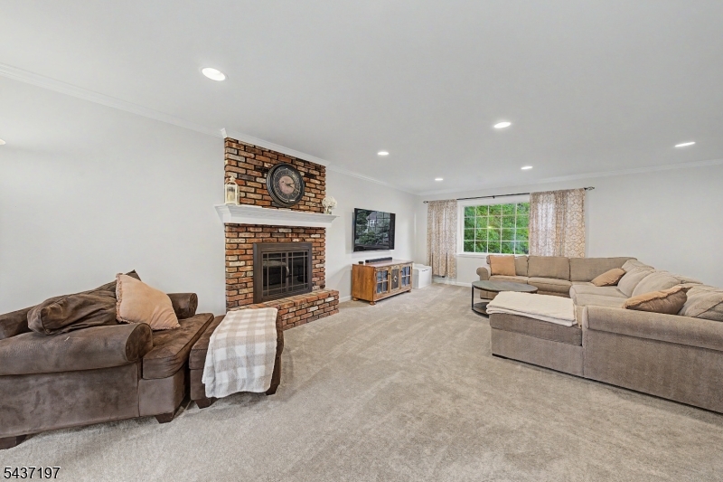 White Meadow Lake - Residential
